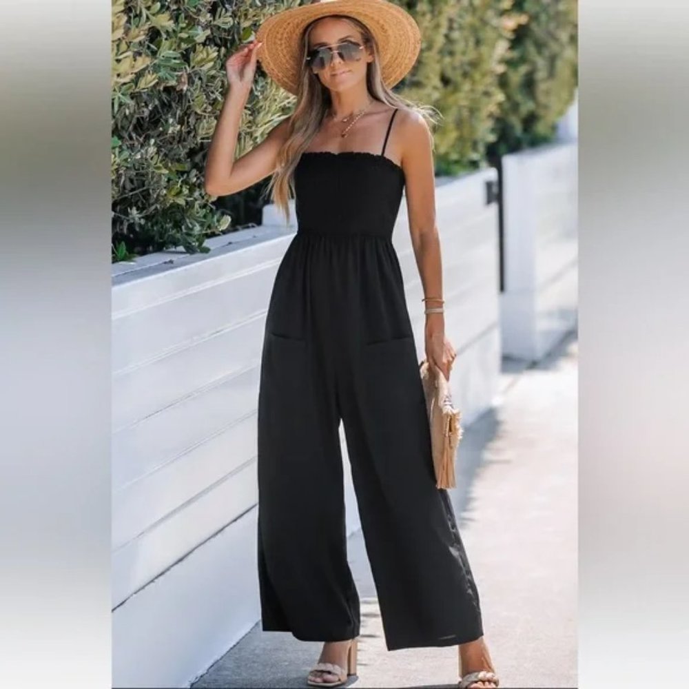 Cupshe | Demetria Square Neck Smocking Jumpsuit | Black | XS